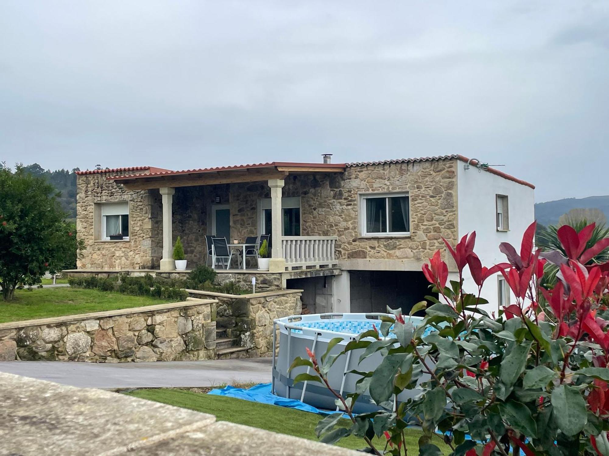 Casa Vanguardista En El Campo Cerca De Santiago Pontevedra Exteriör bild